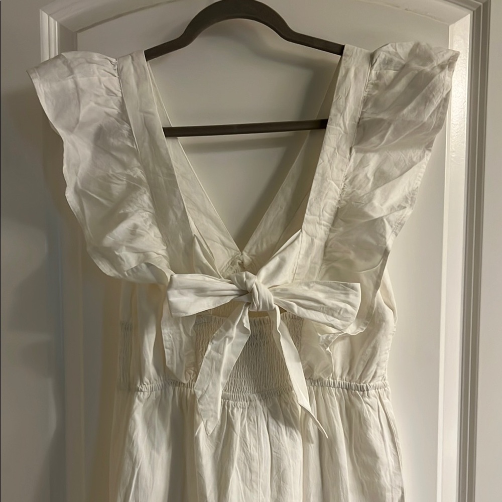 Chic White Ruffled Dress - Picture 3 of 6